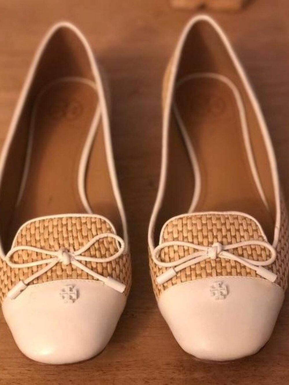 Tory Burch Catherine raffia patent cap toe bow flat 10.5M | Used, Authentic |